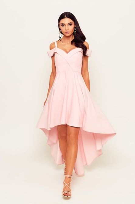 Sukienka asymetryczna opadające ramiona róż